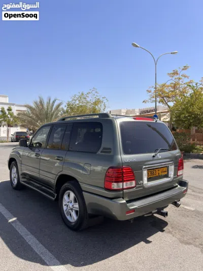 Lexus LX LX 470 3