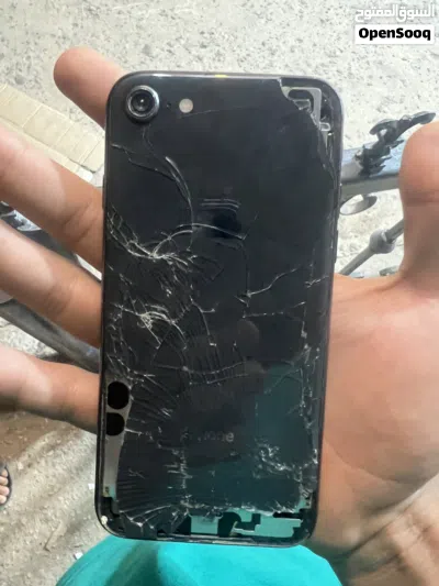 ايفون 8للبيع 2