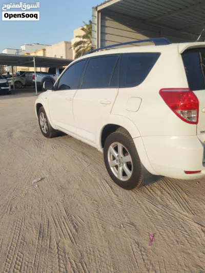Toyota RAV 4 GXR 4