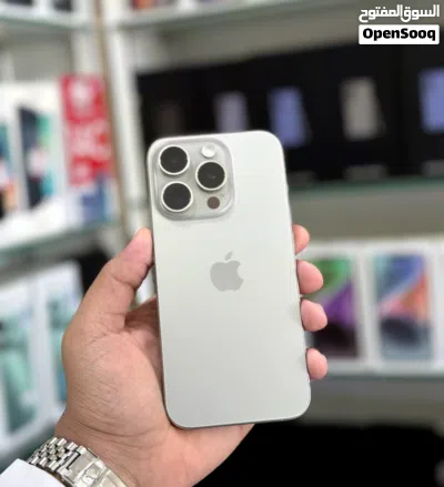 عرض خااص : iPhone 15 pro 128gb مع ضمان هاتف بحالة الوكالة نظيف جدا بدون اي مشاكل مع هديا و ملحقات 3