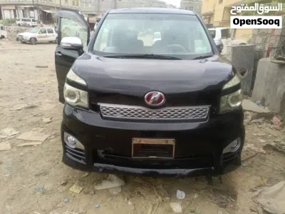 تويوتا فوكسي Voxy S-Z 4