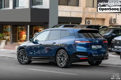 بي ام دبليو الفئة iX iX xDrive40 4
