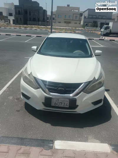 Nissan Altima S 3