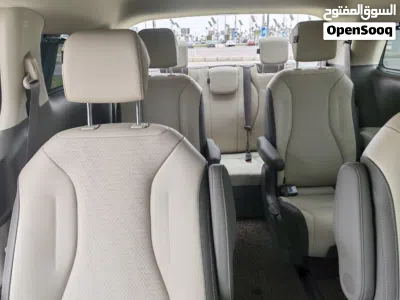 Kia Carnival Standard 3