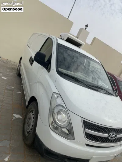 هيونداي H1 Standard 4
