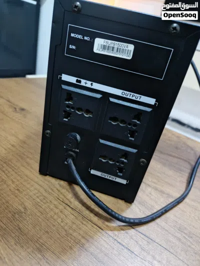 Ups من ماركة wb شغال 1500va 2