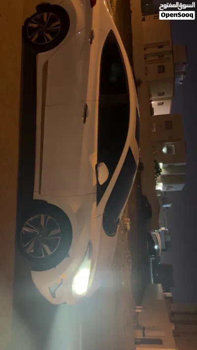 هيونداي النترا GL 4