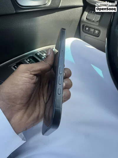 16 pro max 512 نظيف جدا شبه جديد 4