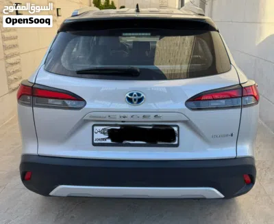 Toyota Corolla Hybrid 3