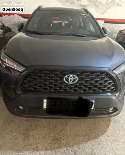 Toyota Corolla Cross GLI 2