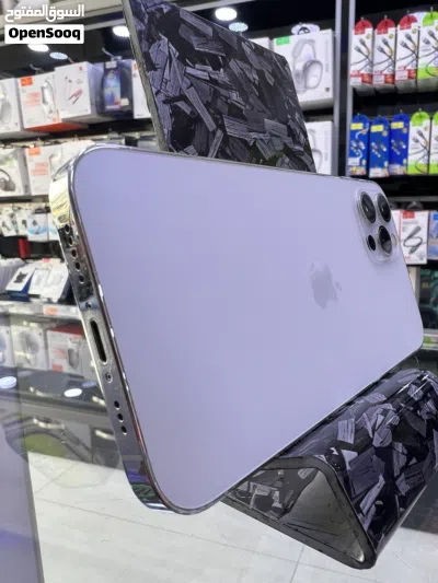 iPhone 12 pro (256GB) مستعمل بحالة ممتازه ايفون 12 برو مستعمل امغير شاشه او بطارية او فاصل فيس ايدي 4