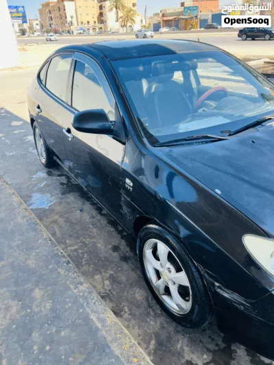 Hyundai Avante SE 3