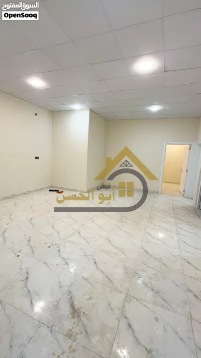 طابق تجاري حديث للأيجار في منطقة الطويسة بمساحة ⁦⁦200⁩⁩ متر 4