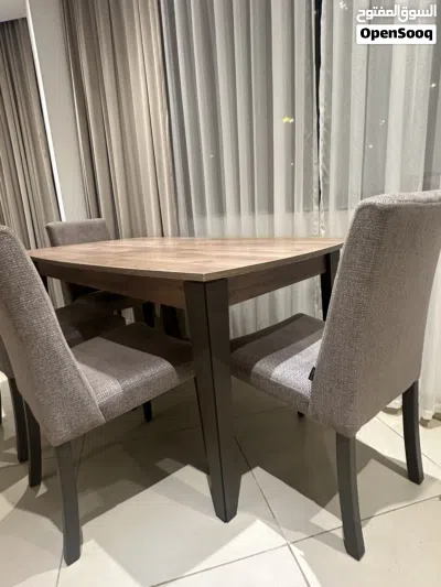 Modern dining table 3