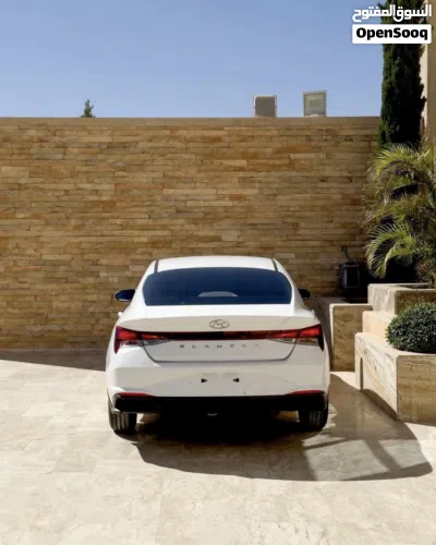 هيونداي النترا Standard 2