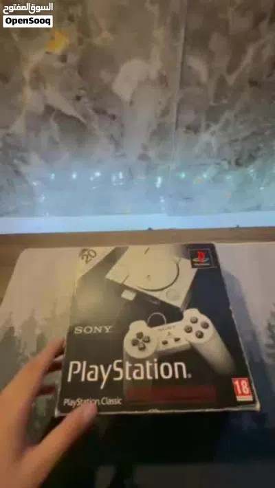 لبيع جهاز Sony PlayStation Classic الأصلي حالة الجهاز: ممتازة جدًا ونظيفة للغاية. 4