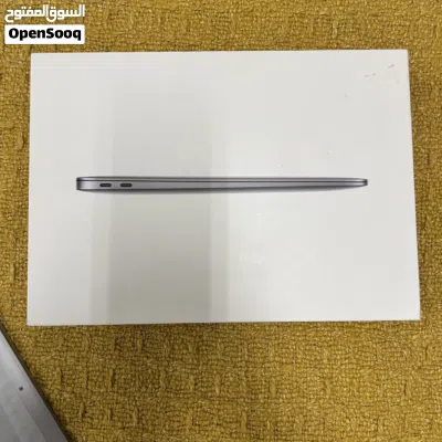 MacBook Air M1 8GB 256GB نظيف جدا كالجديد 4