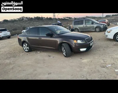 سكودا اوكتافيا Standard 2