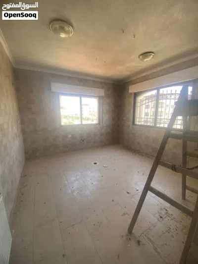 شقة للبيع في الجبيهه الطابق الثالث - REF :14737 3