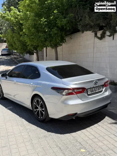 تويوتا كامري LE 2