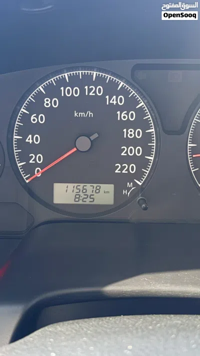 نيسان اخرى 3
