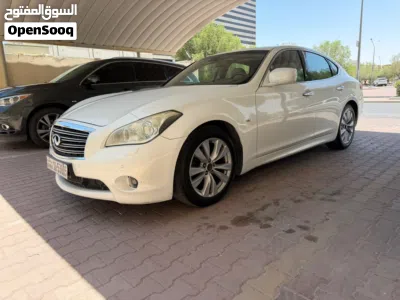 إنفينيتي FX50 Standard 2
