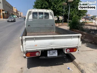 هيونداي H1 Standard 2
