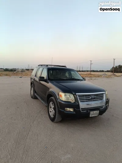 Ford Explorer XL 3