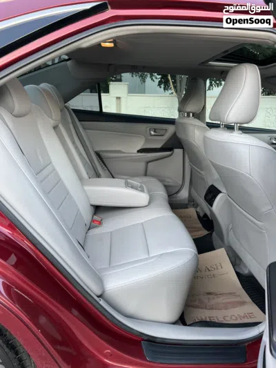 Toyota Camry XLE 3