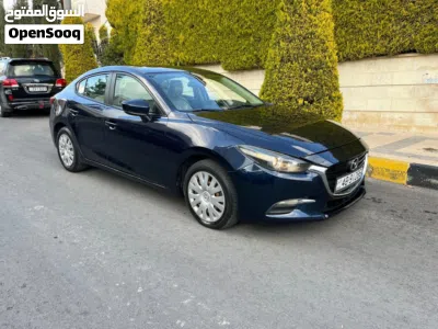Mazda 3 Standard 4