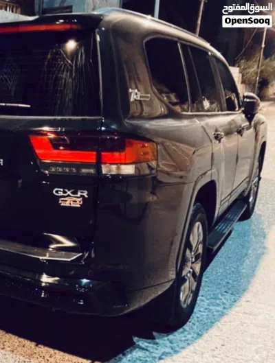 Toyota Land Cruiser GXR 4