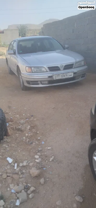 نيسان مكسيما Standard 2