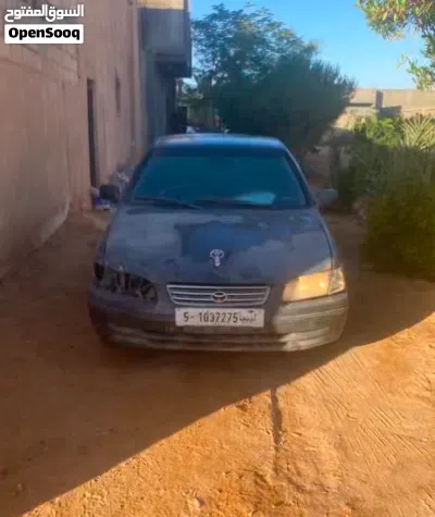 تويوتا كامري LE 3