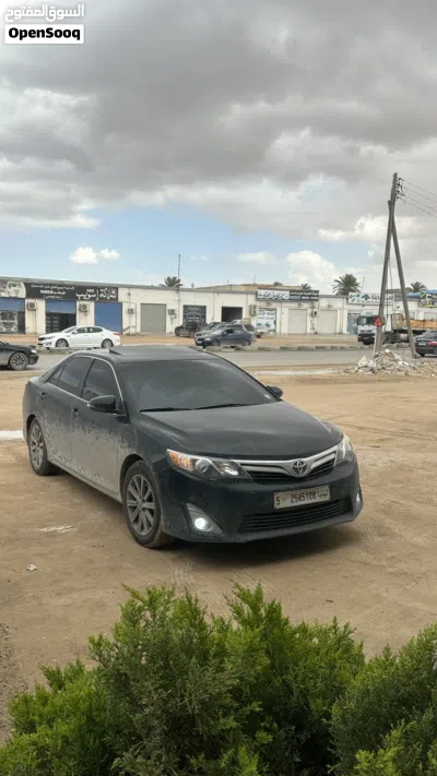 Toyota Camry XLE 2