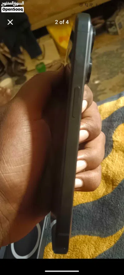 I phone 15 pro 4