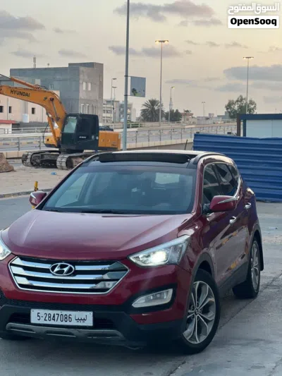Hyundai Santa Fe GLS Top 4