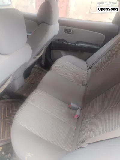 Hyundai Avante SE 3