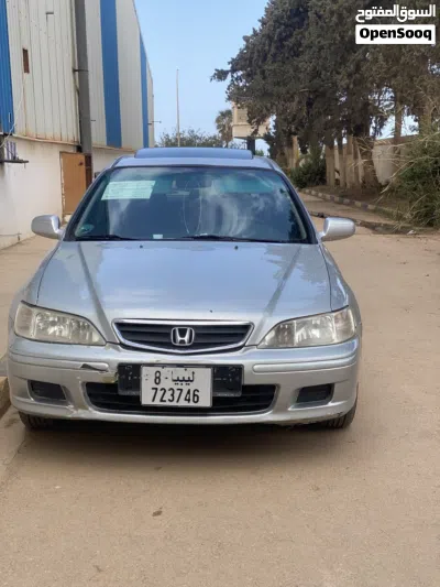 Honda Accord DX 4