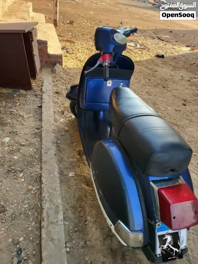 Vespa GTS Super 125 4