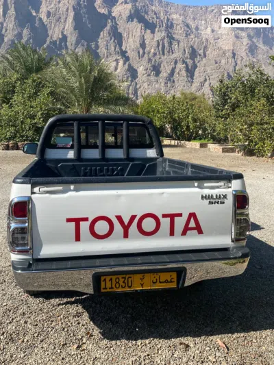 Toyota Hilux SR5 4