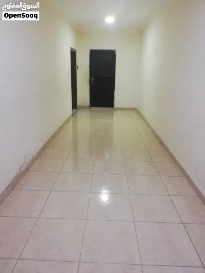 شقة أرضية للإيجار نفس مبنى المركز الصحي القصور 3