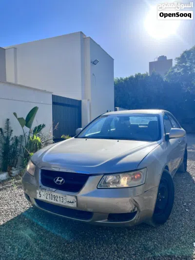 Hyundai Sonata GL 3