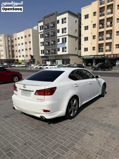 لكزس IS IS 250 4