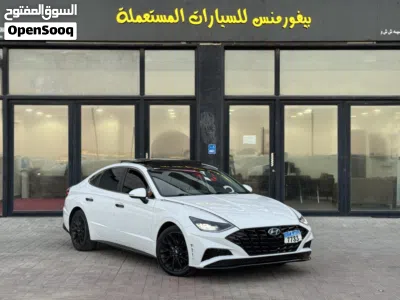 Hyundai Sonata SE 2