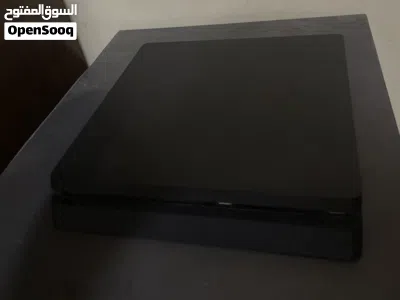 Ps4 للبيع مستعمل ممتاز للغاية 4