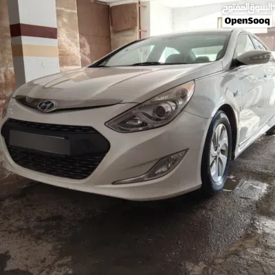 Hyundai Sonata Standard 3