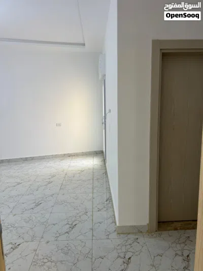 فيلا اول سكن دورين مفصولات عين زارة المشتل 4