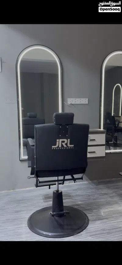 كرسي حلاقه jR كلاسك 2026 مع مرايه 2