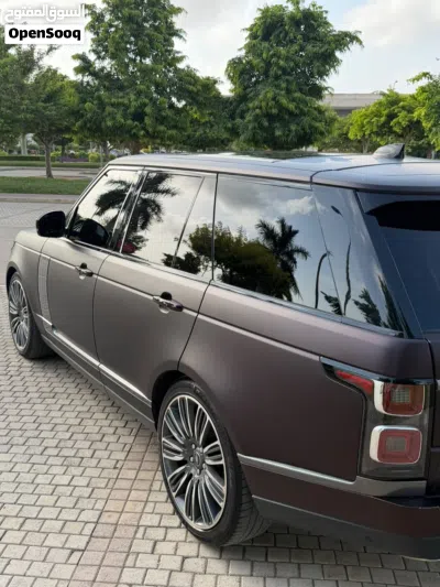 Land Rover Range Rover Vogue 3