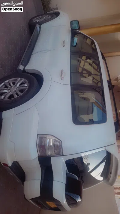 Mitsubishi Pajero GLS 3